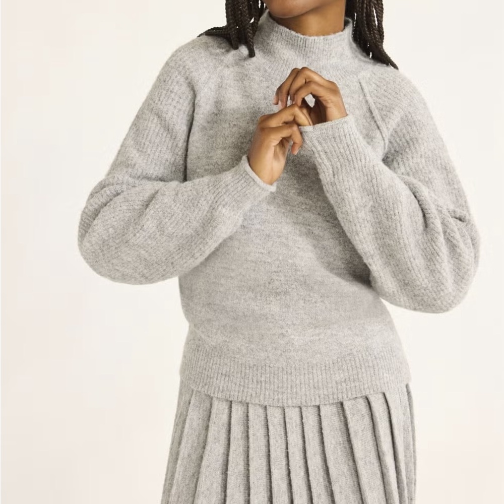 Cozy Gray Women's Sweater and Skirt Set
